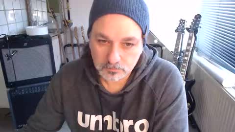 Jack independent model  online show from March 1, 10:28 am