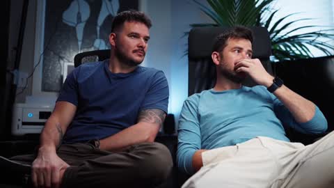 Snapshot of jackoffdude85 chatting on December 17, 10:43 pm Colten Carter online show from December 17, 10:43 pm