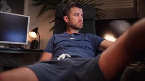 Snapshot of jackoffdude85 chatting on September 29, 4:06 am Colten Carter online show from September 29, 4:06 am