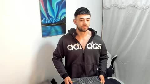 Snapshot of jackpit77 chatting on February 5, 12:27 pm jackpit77 online show from February 5, 12:27 pm