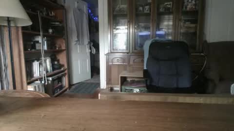 Snapshot of jackskillet_29 chatting on May 9, 2:33 pm jackskillet_29 online show from May 9, 2:33 pm