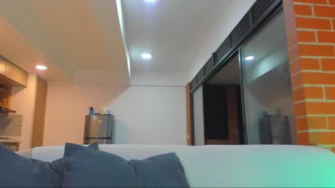 Jackson Wayne online show from June 23, 1:58 am