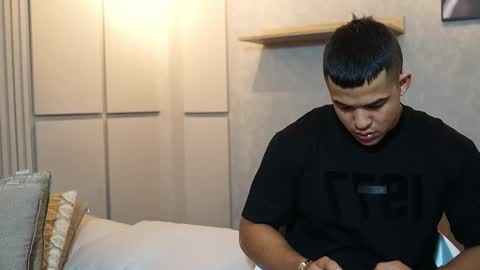 Jackson Bell online show from December 1, 1:05 pm