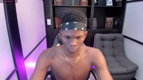 Snapshot of jacksonmuller_ chatting on October 29, 2:08 pm Jackson online show from October 29, 2:08 pm