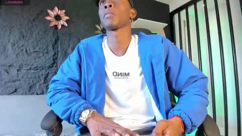 Snapshot of jacksonmuller_ chatting on December 5, 1:09 pm Jackson online show from December 5, 1:09 pm