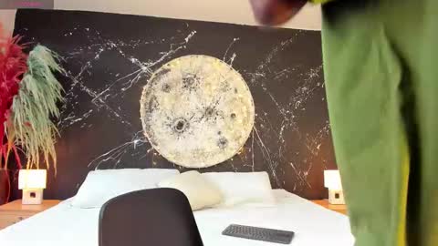 Snapshot of jacksonmuller_ chatting on December 15, 1:04 pm Jackson online show from December 15, 1:04 pm