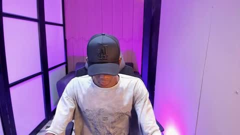 Snapshot of jacksonmuller_ chatting on December 16, 2:11 pm Jackson online show from December 16, 2:11 pm