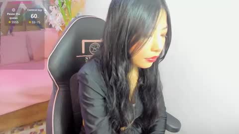Snapshot of jackye_tay chatting on September 22, 11:45 am JACKYE online show from September 22, 11:45 am