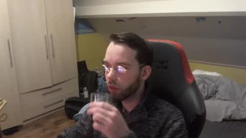 Snapshot of jackynee chatting on January 4, 7:34 pm Jack online show from January 4, 7:34 pm