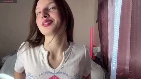 Lillian online show from June 20, 5:10 am