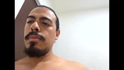 Snapshot of jacm666 chatting on November 21, 2:21 am jacm666 online show from November 21, 2:21 am