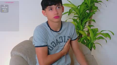 Snapshot of jacob_cullen_ chatting on May 25, 1:39 pm JACOB online show from May 25, 1:39 pm