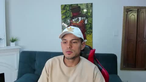 Snapshot of jacob_stonne chatting on May 22, 11:05 am jacob_stonne online show from May 22, 11:05 am