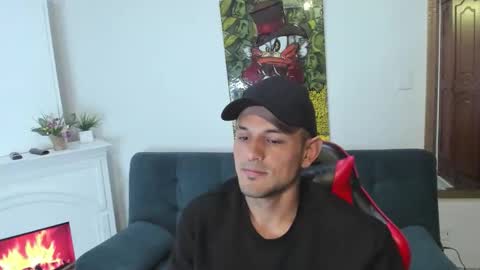 Snapshot of jacob_stonne chatting on May 30, 10:45 am jacob_stonne online show from May 30, 10:45 am