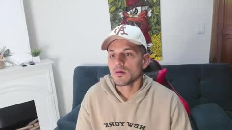Snapshot of jacob_stonne chatting on June 12, 10:58 am jacob_stonne online show from June 12, 10:58 am