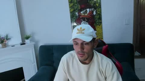 Snapshot of jacob_stonne chatting on June 17, 10:39 am jacob_stonne online show from June 17, 10:39 am
