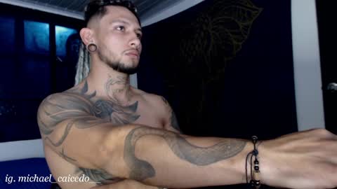 Michael Caicedo online show from June 15, 1:19 am