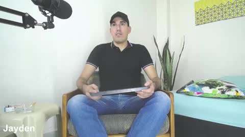 Jacob And Jayden online show from January 18, 7:04 pm