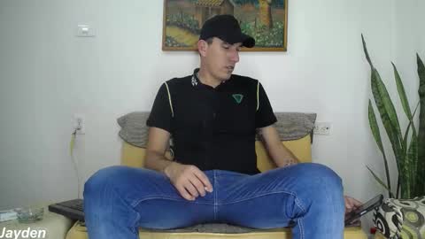 Jacob And Jayden online show from February 14, 6:59 pm