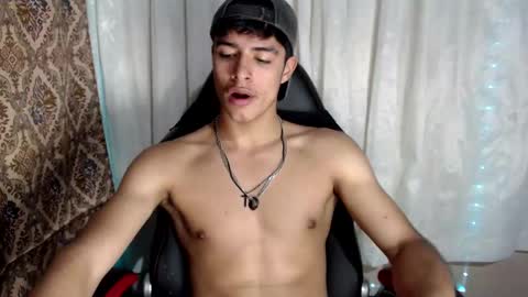 Jacobbakerr online show from November 11, 5:18 am