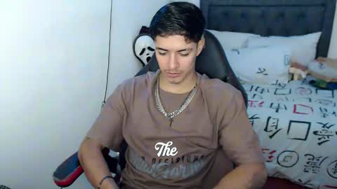 Jacobbakerr online show from May 6, 3:17 pm