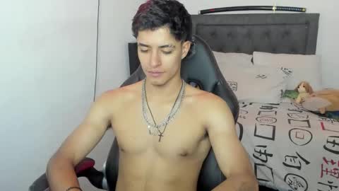 Jacobbakerr online show from May 21, 7:04 am