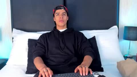 Snapshot of jacobbiker chatting on September 12, 12:05 pm Jacob online show from September 12, 12:05 pm