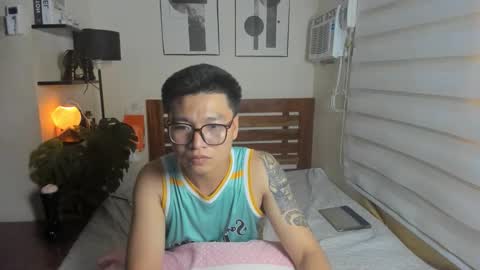 Snapshot of jacobbreaker69 chatting on November 18, 6:40 am jacobbreaker69 online show from November 18, 6:40 am