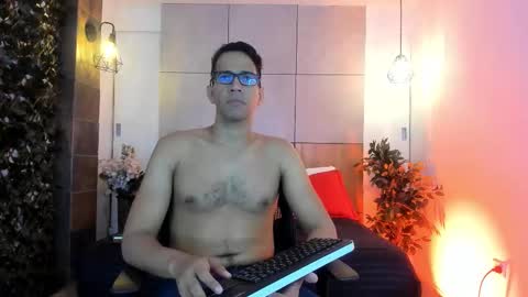 jacobdraven online show from February 1, 2:10 am