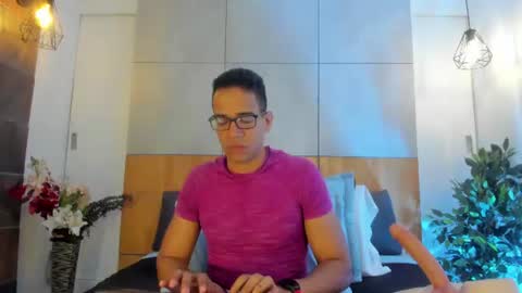 Snapshot of jacobdraven chatting on June 12, 5:39 am jacobdraven online show from June 12, 5:39 am