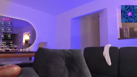 Snapshot of jacobfitness chatting on December 10, 6:54 am JACOB online show from December 10, 6:54 am