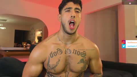 Snapshot of jacobfitness chatting on January 31, 2:58 am JACOB online show from January 31, 2:58 am