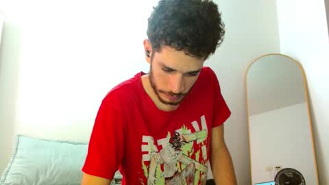 JACOB  ROBIN online show from September 10, 3:56 pm