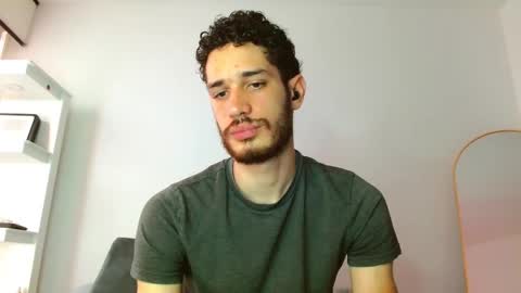 JACOB  ROBIN online show from September 13, 3:01 pm