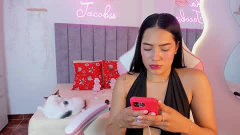 Snapshot of jacobss_gh chatting on December 3, 9:46 pm JACOBSS online show from December 3, 9:46 pm