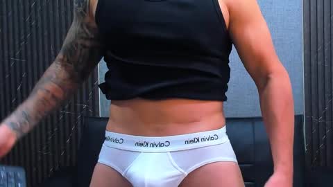 jacobsthorm online show from October 31, 3:18 am