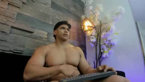 Jacob Stonne online show from August 5, 12:19 pm