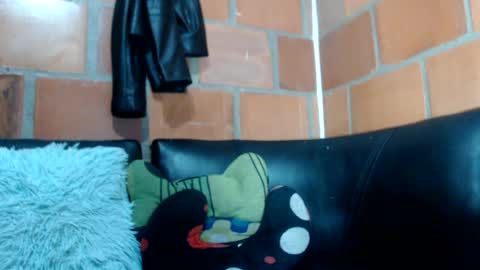 Snapshot of jacobvidal_69 chatting on June 15, 12:46 am jacobvidal_69 online show from June 15, 12:46 am