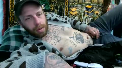 vincentlove online show from January 5, 8:42 pm