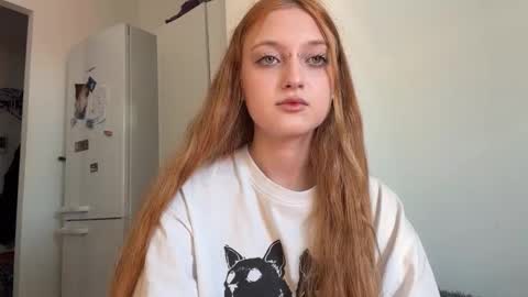 Ayla online show from March 14, 2:11 pm