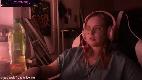 jacywinslat online show from November 15, 3:52 pm