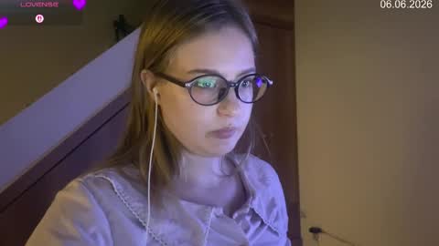 jacywinslat online show from June 6, 3:39 pm
