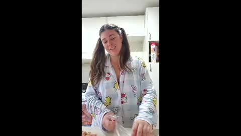 jade515524 online show from April 27, 8:23 am