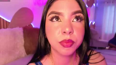 Snapshot of jade_bonnet chatting on December 2, 12:10 pm Jade Bonnet online show from December 2, 12:10 pm