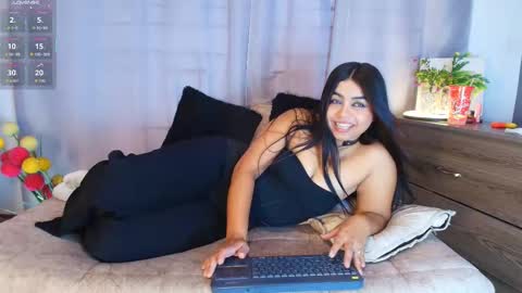  Jade Brunete  online show from December 3, 8:40 pm