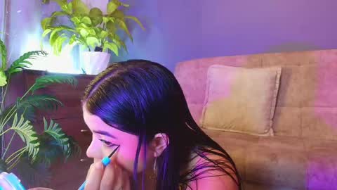  Jade Brunete  online show from June 8, 8:09 pm