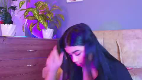  Jade Brunete  online show from June 10, 8:30 pm