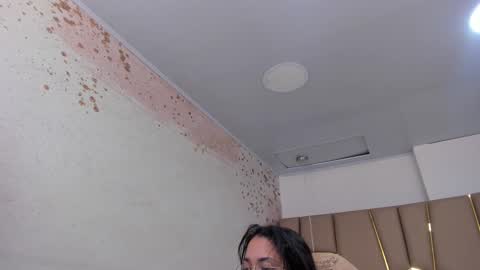 Snapshot of jade_greeyy_ chatting on October 1, 3:45 am Jade Greeyy  online show from October 1, 3:45 am