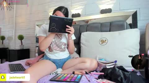  JADE  online show from October 30, 7:14 pm