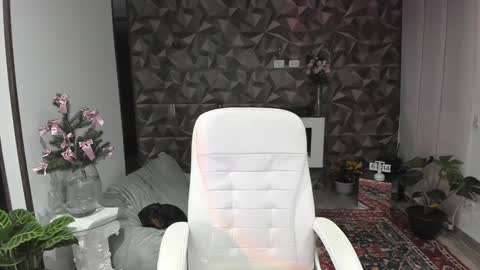 Jade  independent model online show from December 11, 9:41 am